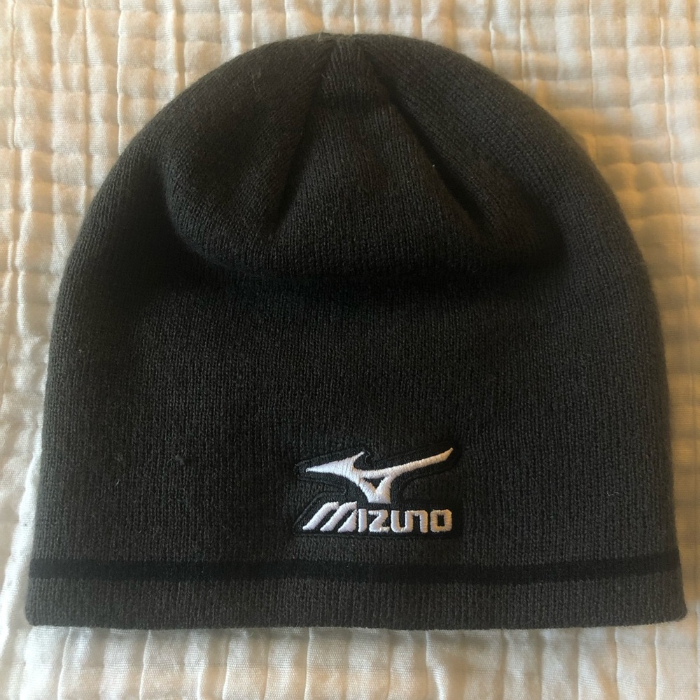 Grey Mizuno Beanie Hat